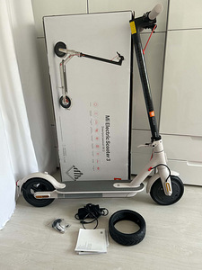 Xiaomi Mi Electric Scooter 3 (1 фото из 1)