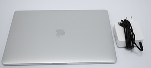 Ноутбук MacBook Pro 15 дюймов 2018 16GB RAM 256GB SSD (3 фото из 3)