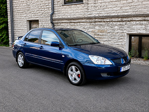 Mitsubishi Lancer (1 фото из 9)