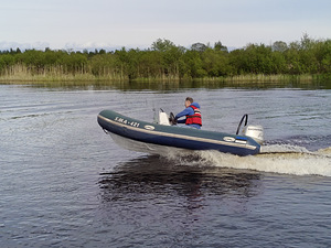 Лодка BRIG 450 (1 фото из 10)