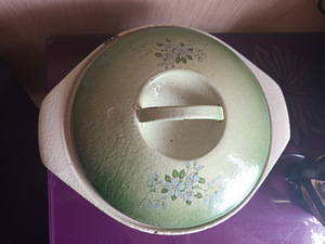 Чугунная жаровня (3 фото из 7)