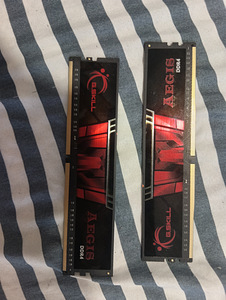 G.Skill Aegis DDR4 16 GB (2×8 GB) 3200 MHz CL16 (1 foto / 2)