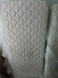 Продам матрас (1 фото из 1)