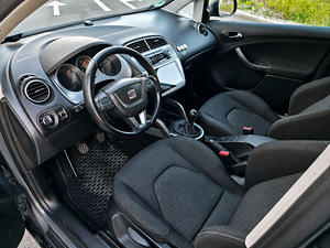 SEAT Altea XL Sport 1.8 TFSI (9 foto / 14)