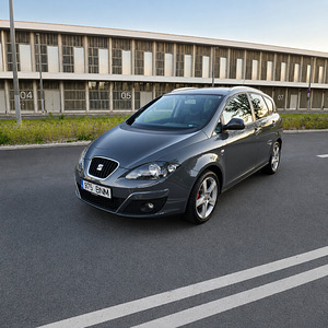 SEAT Altea XL Sport 1.8 TFSI (15 фото из 16)