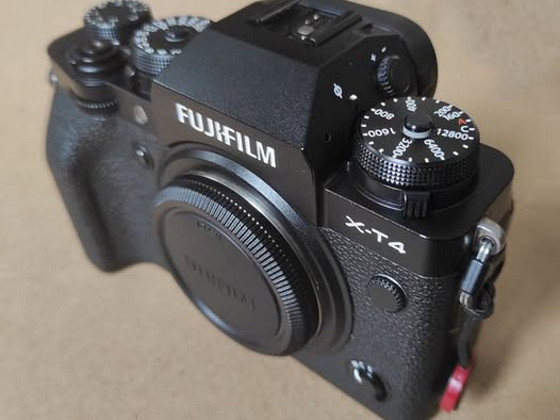 Fujifilm X-T4 (ainult kere)