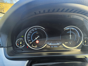 BMW 520 I - F11 Touring 2.0 R-4 135 kW. 2016 (15 foto / 15)