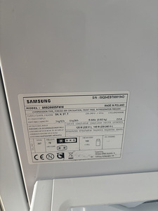 Samsung integreeritav No Frost külmik-sügavkülmik. (6 foto / 6)