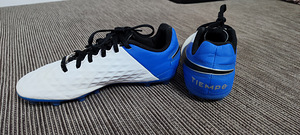 Jalgpalli putsad 38 Nike Tiempo laste putsad football boots (3 foto / 6)