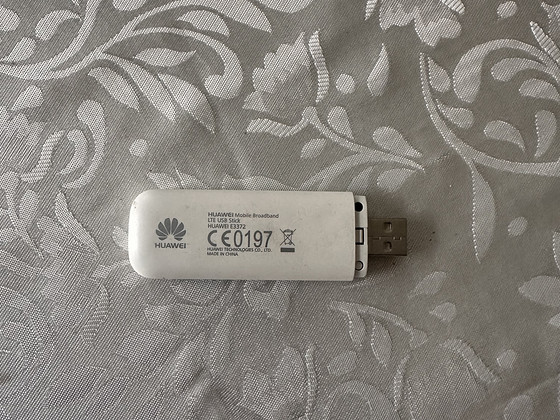Huawei E3372 4G LTE USB modem