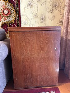 Швейная машина (3 фото из 3)