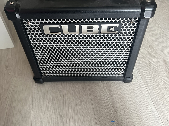 Roland Cube