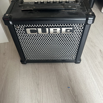 Roland Cube