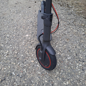 Xiaomi Mi Electric Scooter Pro