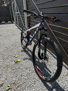 Scott Scale 710 (4 фото из 4)
