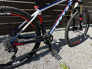 Scott Scale 710 (3 фото из 4)