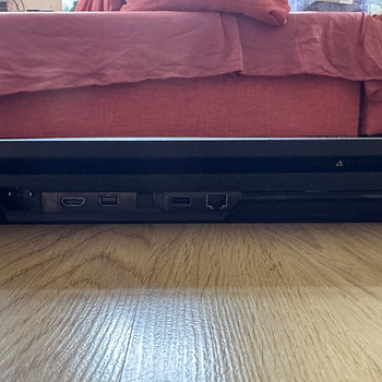 Playstation 4 pro (ps4 pro)
