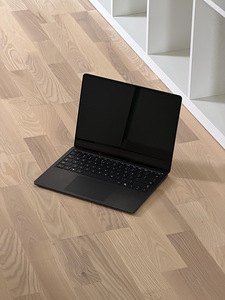 Продаётся Microsoft Surface Laptop 7th edition (2 фото из 3)