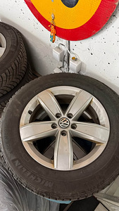 VW Veljed+naast rehvid Michelin 17” 225/60/R17 (1 foto / 1)
