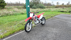 Honda crf125f (7 фото из 8)