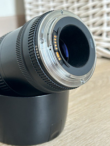 Canon EF135mm f/2.8 (4 фото из 4)