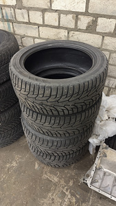 Hankook Winter i-Pike RS 225/45/17 (1 foto / 3)