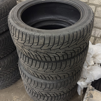 Hankook Winter i-Pike RS 225/45/17