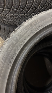 Hankook Winter i-Pike RS 225/45/17 (3 foto / 3)