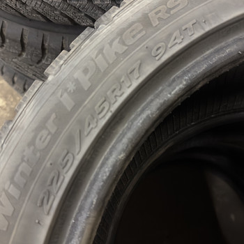Hankook Winter i-Pike RS 225/45/17