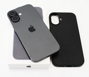 Apple iPhone 17 256GB (3 фото из 3)