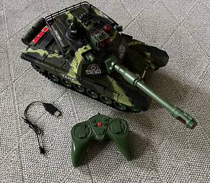 Heli ja valgusega tank (2 foto / 2)