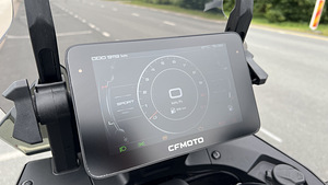 CFMOTO 800MT R2 67кВт (6 фото из 8)