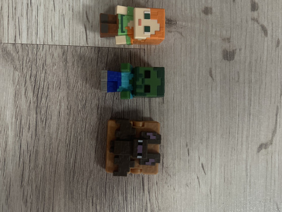 Фигурки Minecraft Kinder Joy