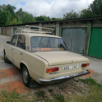 Müüa VAZ 21013