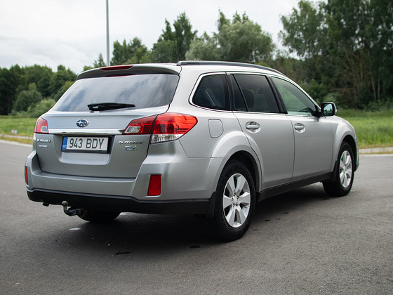Subaru legacy/outback 2.0D