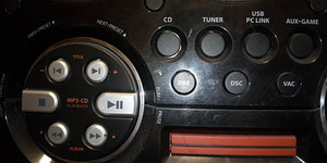 Philips FW-M567 Gameport Mini System (7 foto / 9)