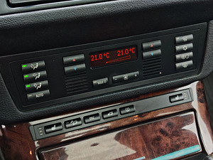 BMW X5 E53 3.0i M54B30 + LPG (7 foto / 14)