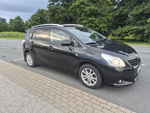 Toyota Verso (5 фото из 15)