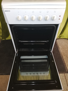 Гарантия на электроплиту Beko (3 фото из 4)