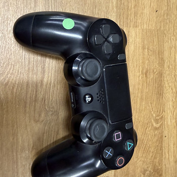 Пульт для PS4