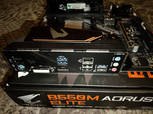 5900x + B550 + 32 ГБ RAM (2 фото из 4)