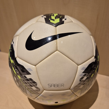 Nike Sabre jalgpall