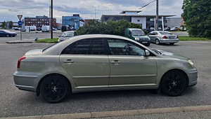 Toyota Avensis 1.8, 2008 (7 foto / 13)