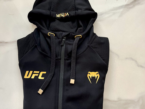 UFC x Venum dressipluus, suurus S