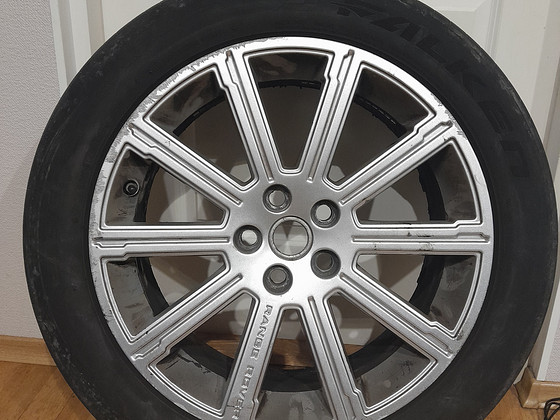 Land Rover R20 veljed