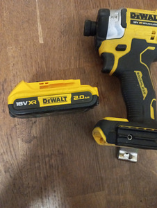 Dewalt dcf 860 (5 фото из 6)