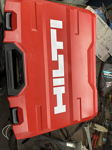 Чемодан для инструмента Hilti, новый (1 фото из 4)