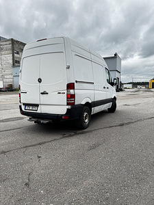 Mercedes-Benz Sprinter L1H2 (2 фото из 6)