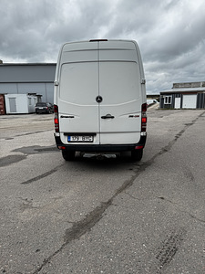 Mercedes-Benz Sprinter L1H2 (3 фото из 6)