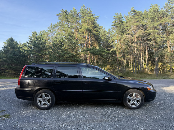 Volvo v70 2.4D 136KW пробег 300K